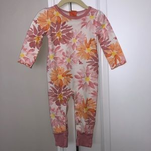 Burt’s Bees Floral Outfit